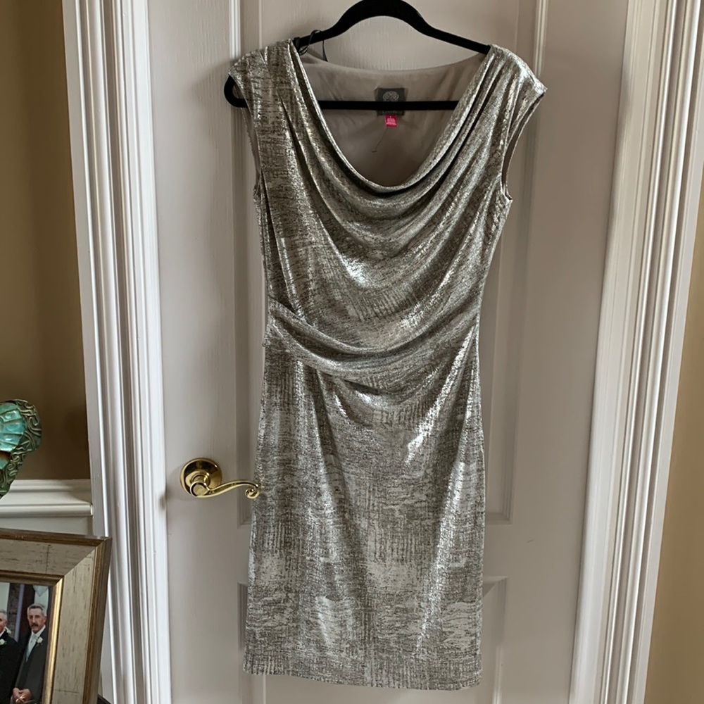 Vince Camuto NEW cocktail dress. Silver Hand wash. Spandex